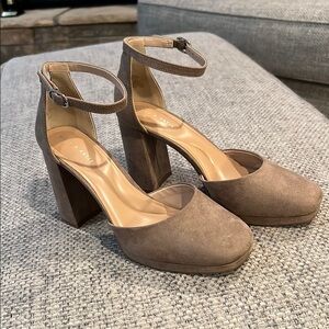 Kelly & Katie Brown Suede Block Heel Heels
